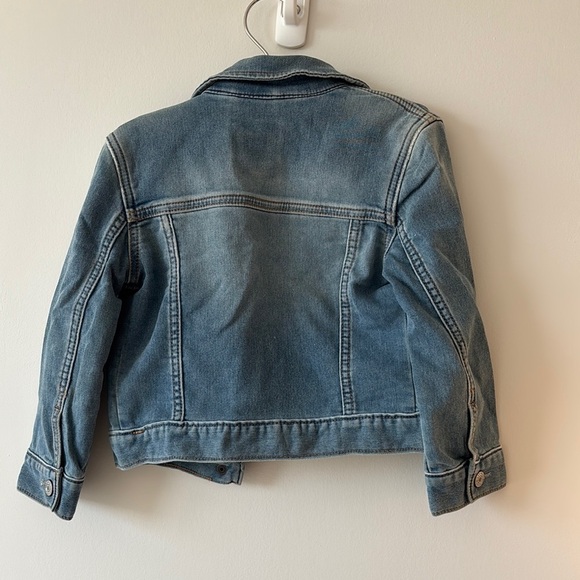 GAP Blue Jean Jacket Classic Design - Picture 2 of 2